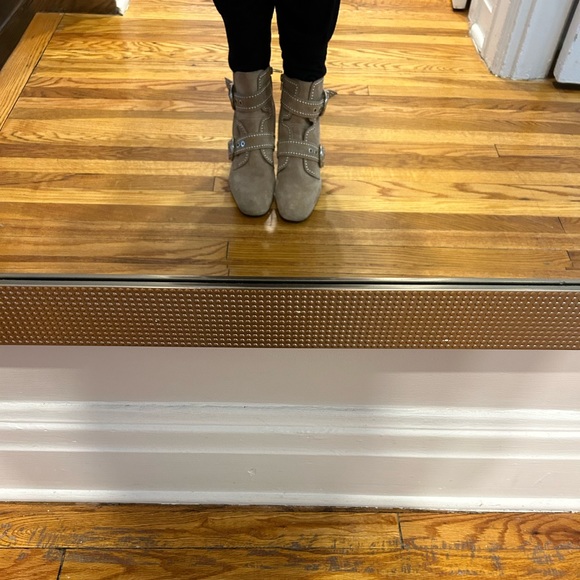 Jeffrey Campbell booties - Picture 2 of 6